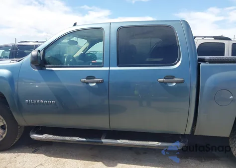 2010 Chevrolet Silverado 1500 Lt from USA, damaged, VIN 3GCRCSE00AG151341
